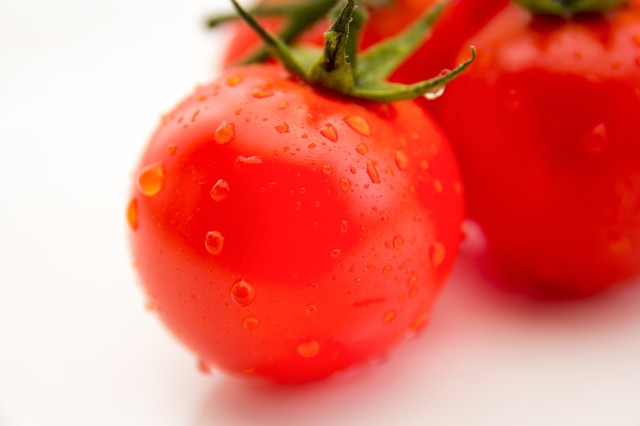 スキンフードのトマトは危険で白くなる フェイスパックの代替商品は