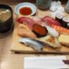 上野駅構内で一人ですぐに食べるならどこ?寿司「まぐろ一代」のランチメニューで決まり